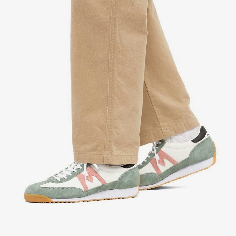 KARHU MESTARI Iceberg Green / Rose Sneakers Size 7.5‎